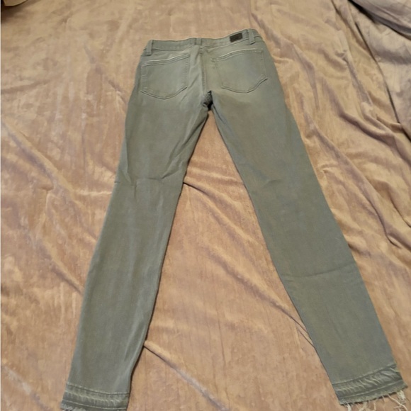 Great Paige jeans - Picture 2 of 2